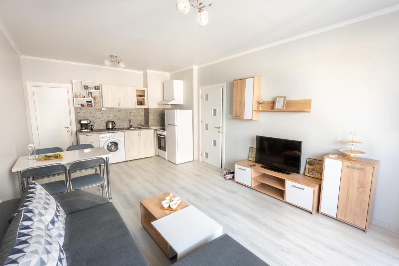 Lovely 1Bed Apartment For 4 Guests & Free Parking Plovdiv Buitenkant foto